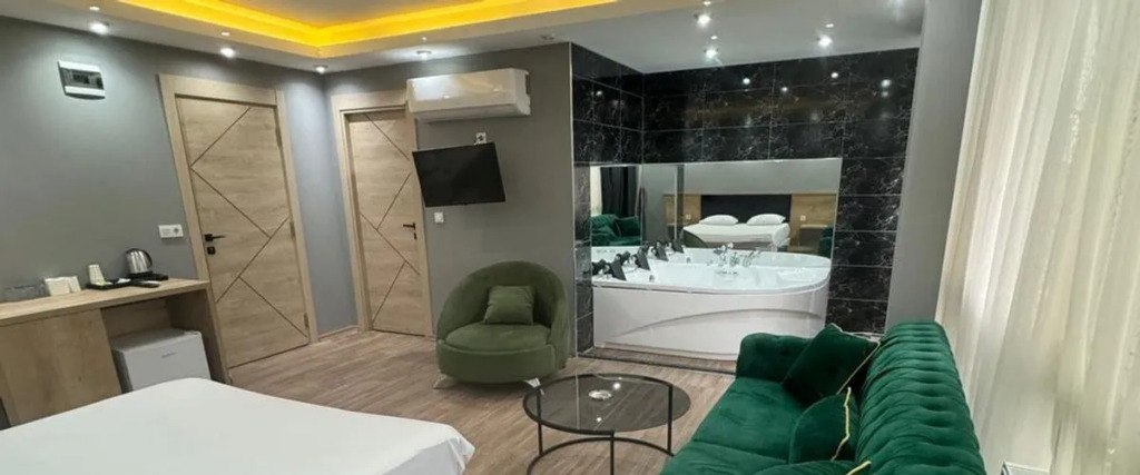 Asem Otel