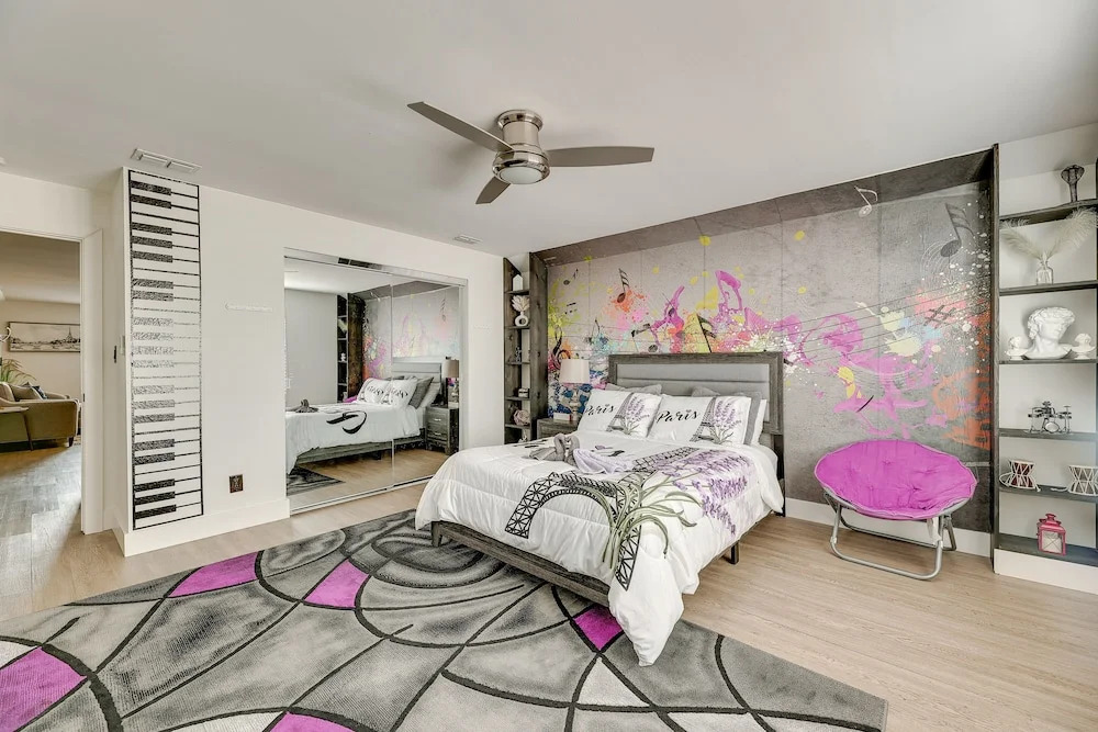 Edinburg Escape w/ Smart TV Near Firemen's Park!
