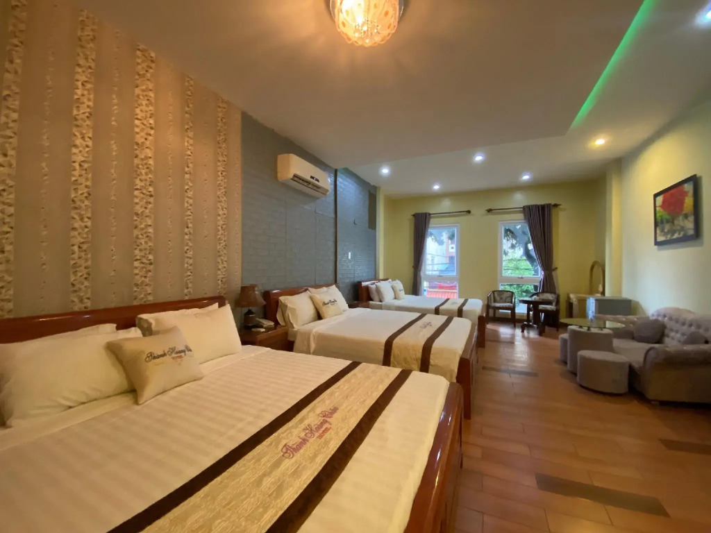 Thành Hoàng Châu Hotel