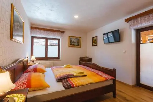 Apartment Ledrar