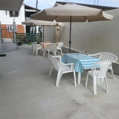 Daniela Apartments