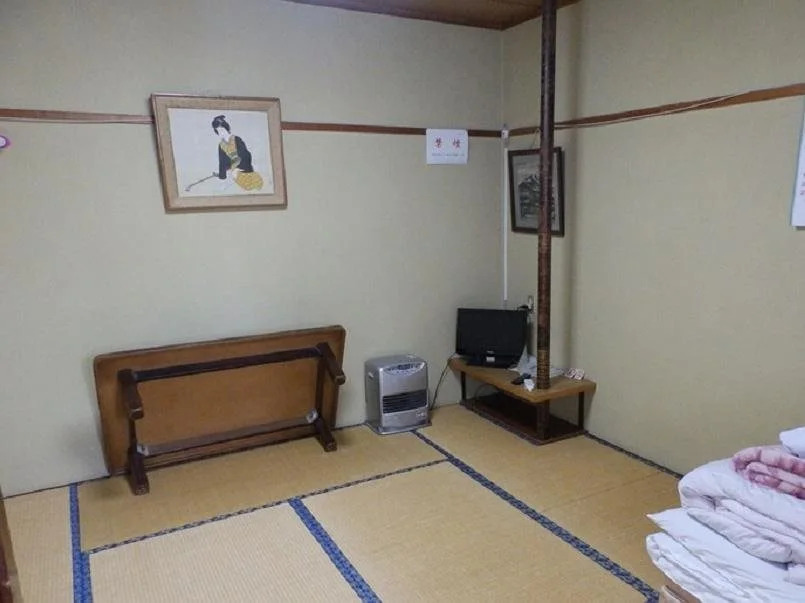 Nikko Suginamiki Youth Hostel