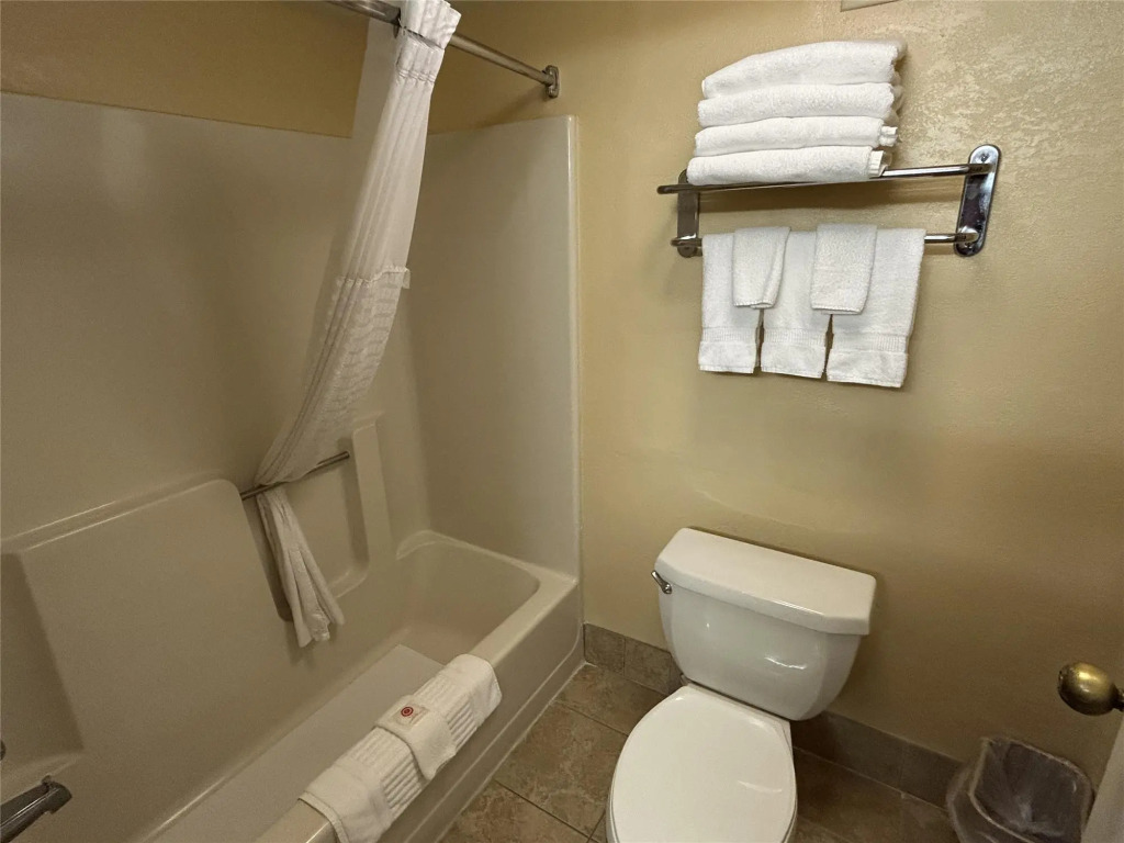 Best Western Chocolate Inn at the Park