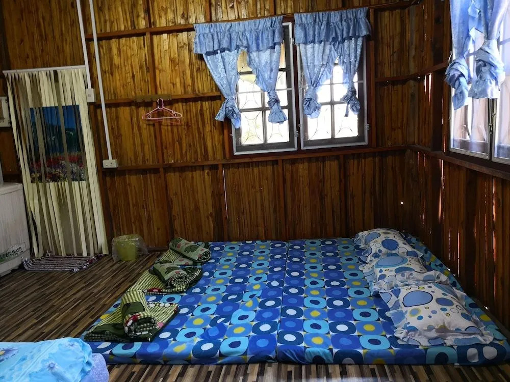 Baan Plearnphu