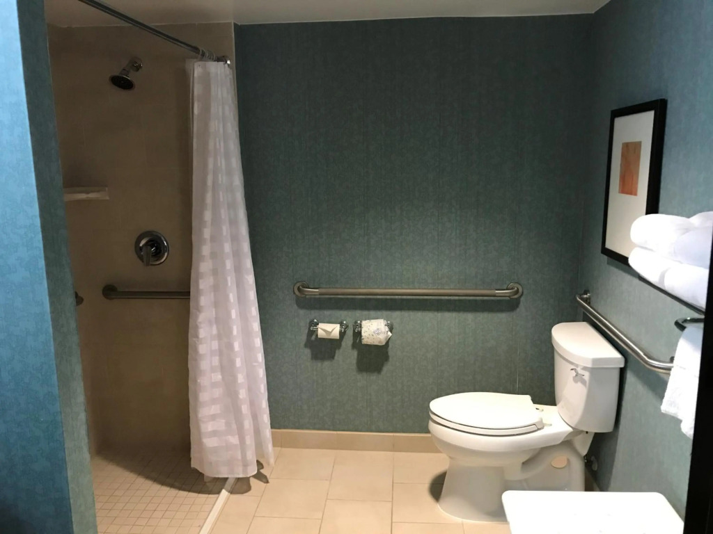 Hyatt Place Fort Lauderdale Cruise Port & Convention Center - Newly Renovated