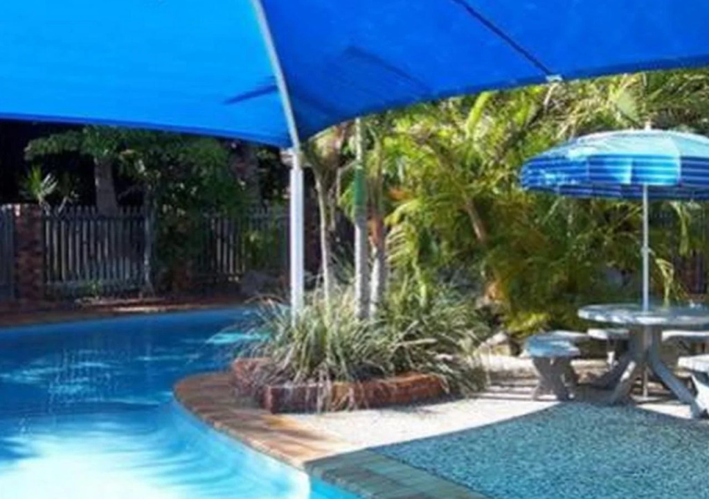 Palm Valley Motel & Self-contained Holiday Units