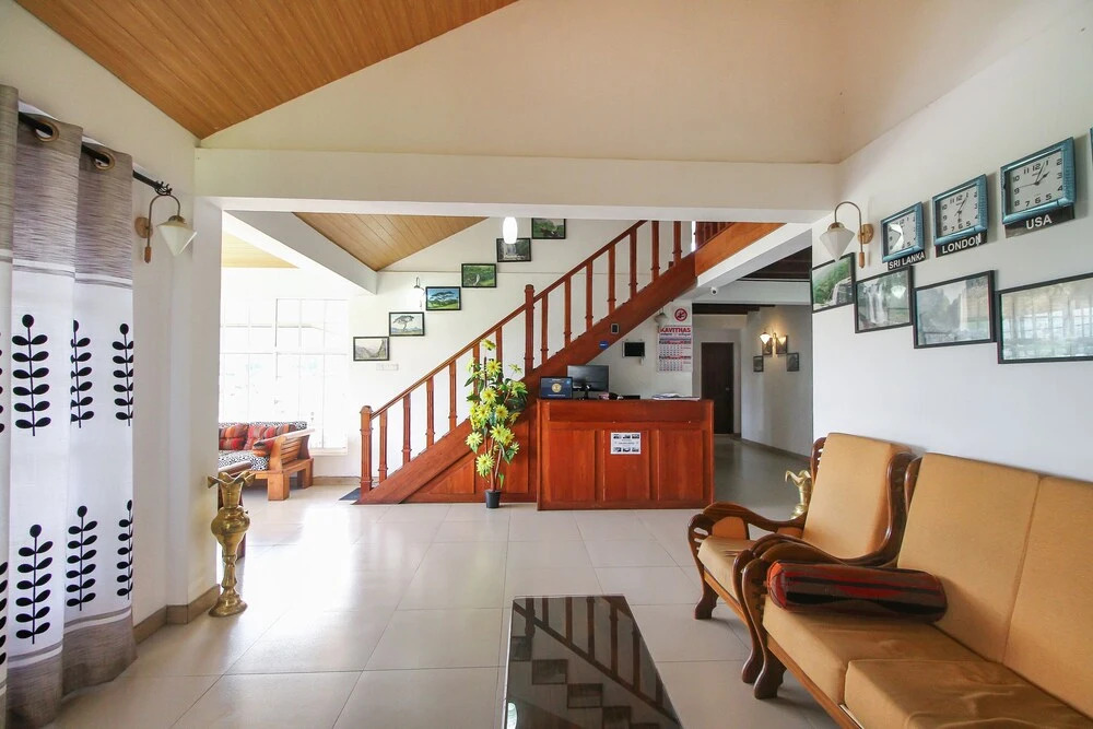 OYO 529 Thilina Hotel & Restaurant