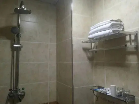 Kurlefishan Guest House