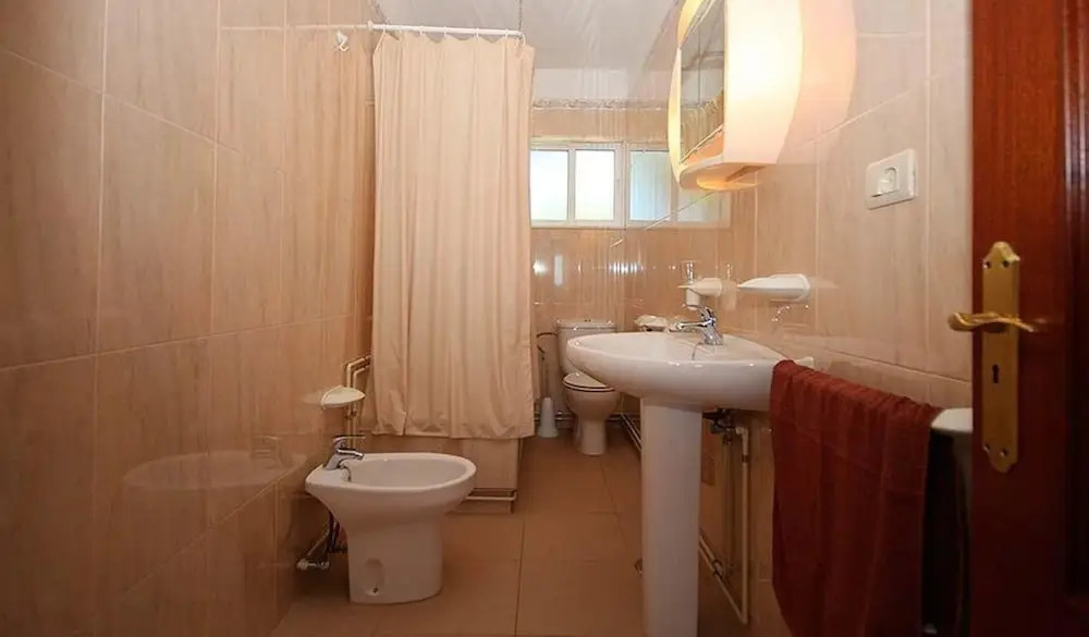 Apartment in Larino A Coruna 102060