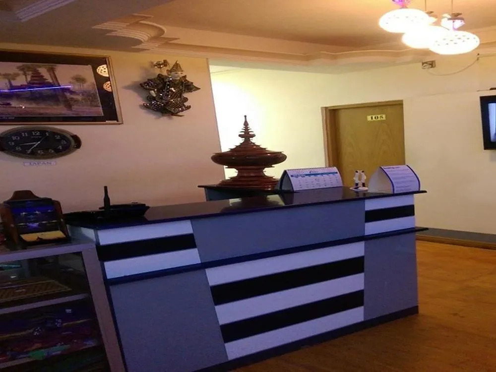 Grand Empire Hotel