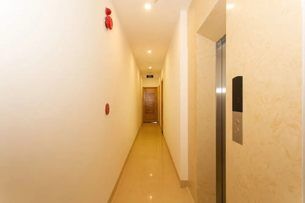 OYO 859 Home Hotel And Apartment