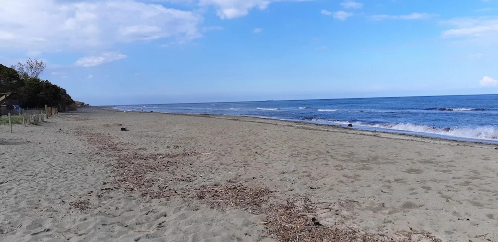 Bungalow With 2 Bedrooms in Sorbo-ocagnano, With Furnished Garden and Wifi - 150 m From the Beach