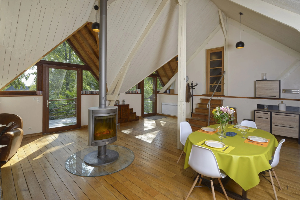Loft d’architecte chaleureux et spacieux