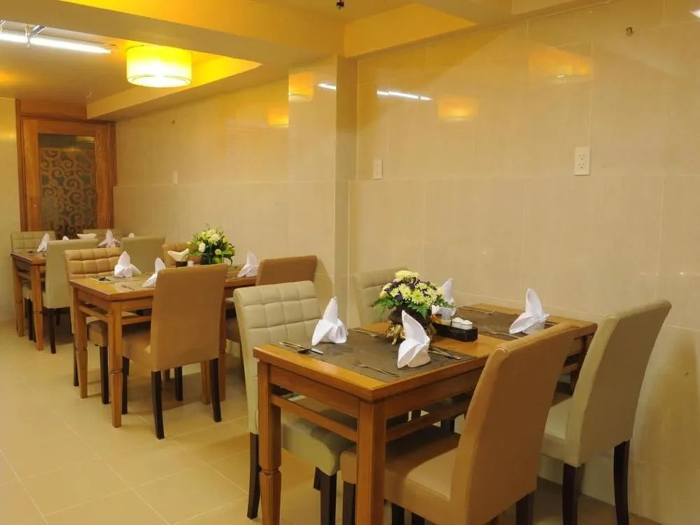 Mayflower Saigon Hotel