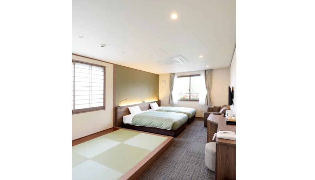 HOTORI no HOTEL BAN