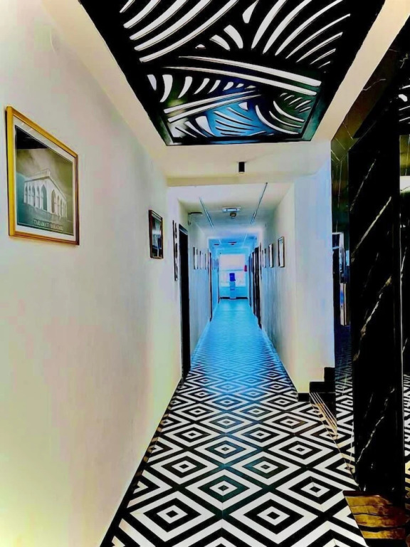 Hotel Lake View Airport zone
