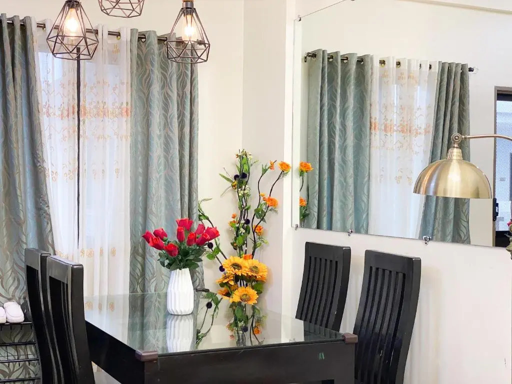 Bristle Ridge 2 bedroom Panoramic View