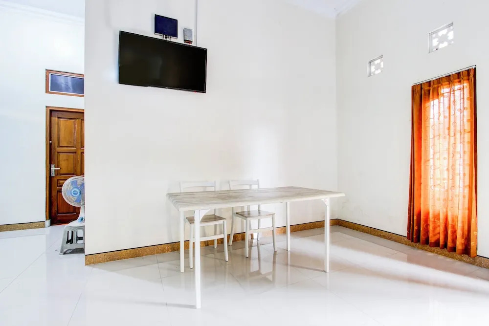 Hotel O Homestay Putra Syariah
