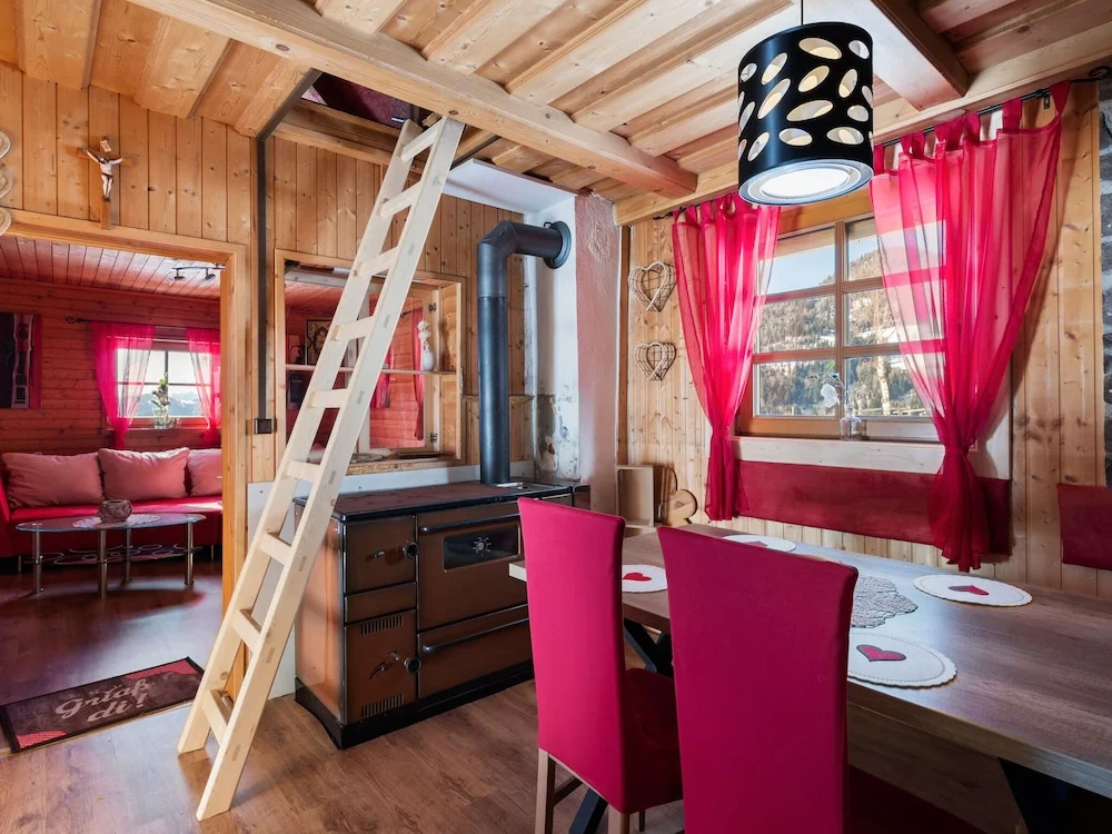 Valley-view Holiday Home in Radenthein With Garden