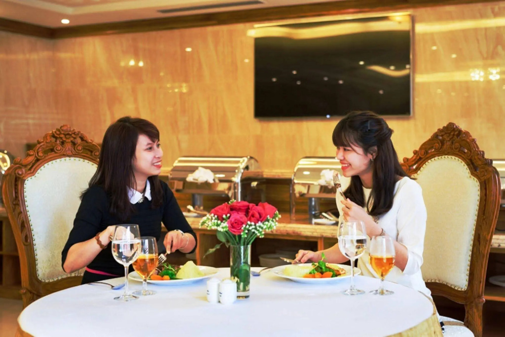 Riverside Hotel Quang Binh