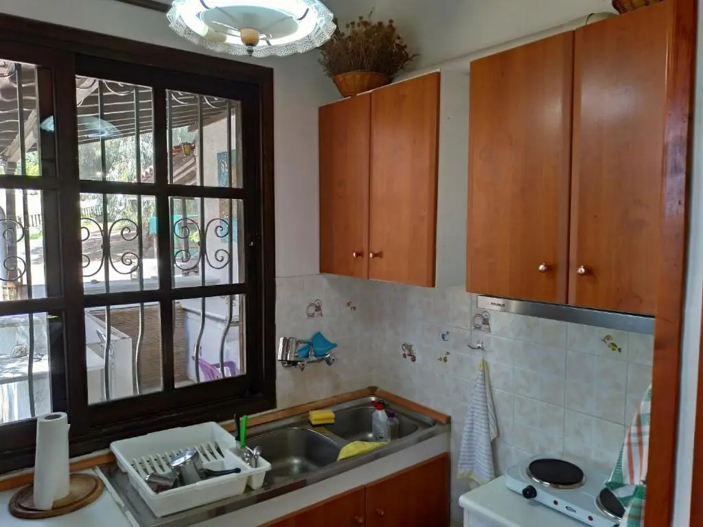 Persefoni house