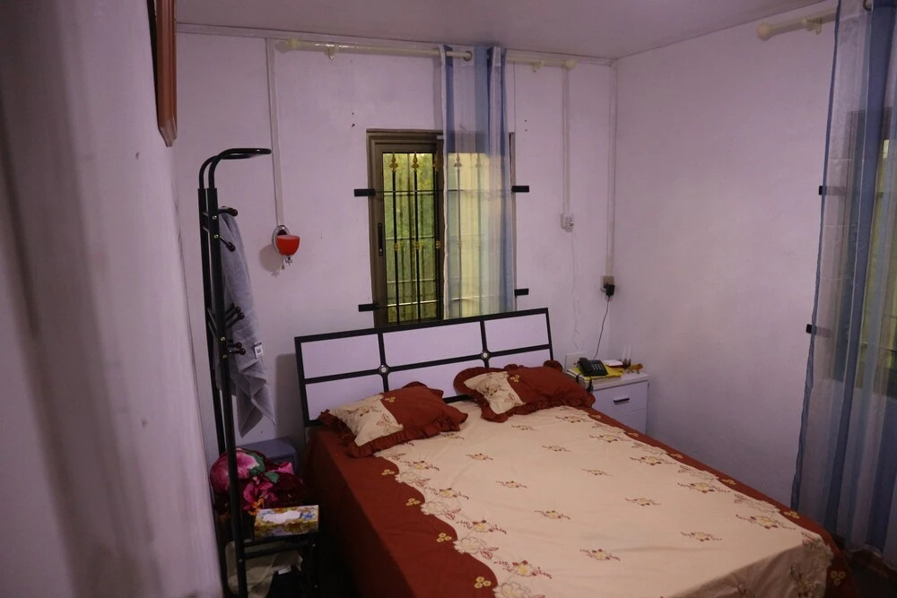 Seaview Apartments