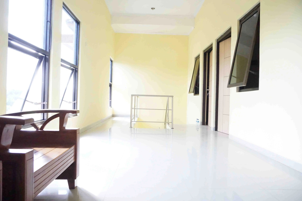Miracle Boarding House RedPartner