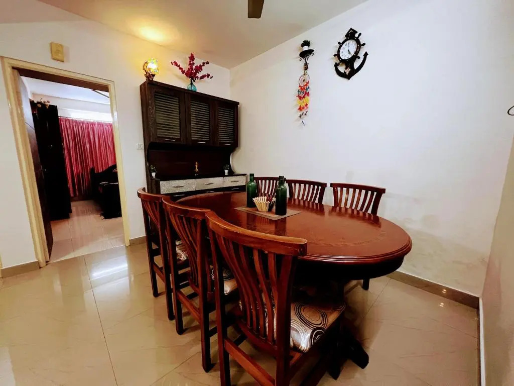 Delightful 2BHK with private veranda in the city.