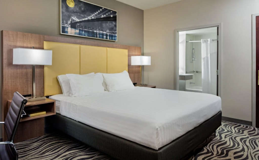 Holiday Inn Express Brooklyn