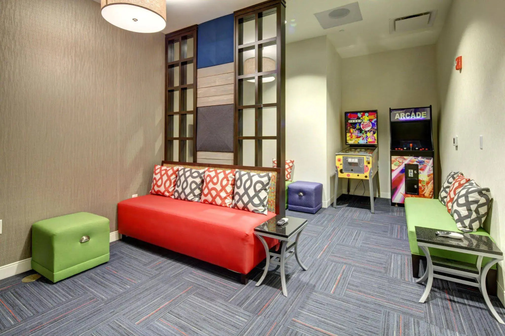 Hampton Inn & Suites - Roanoke-Downtown, VA