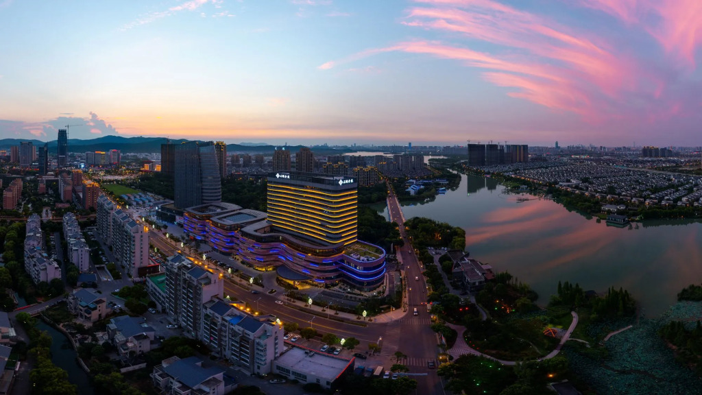 Jinling Shihu Garden Hotel Suzhou