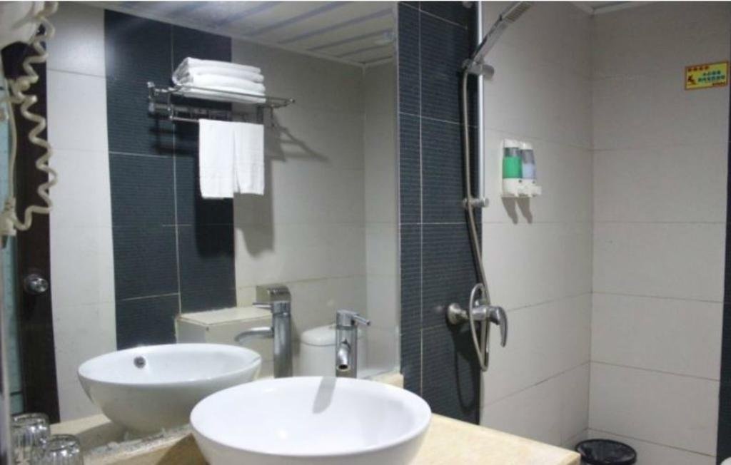 Xiashan Jinyang Business Hotel