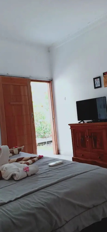 Amel House
