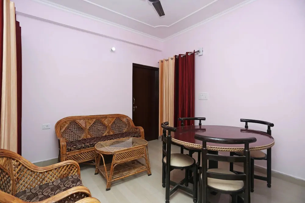 OYO 10947 Home Hill View 1BHK Scenic Sattal