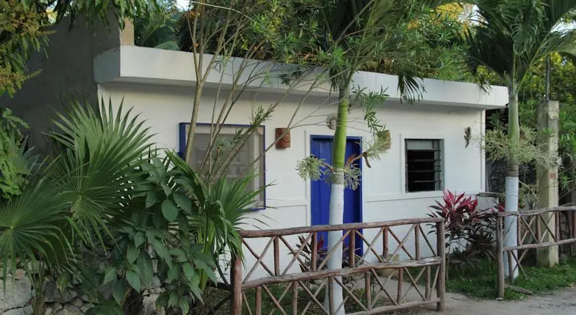 Mozon ik Hostal