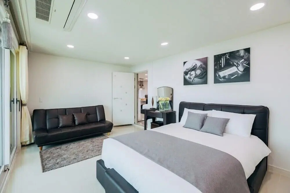 Arco Poolvilla Pension