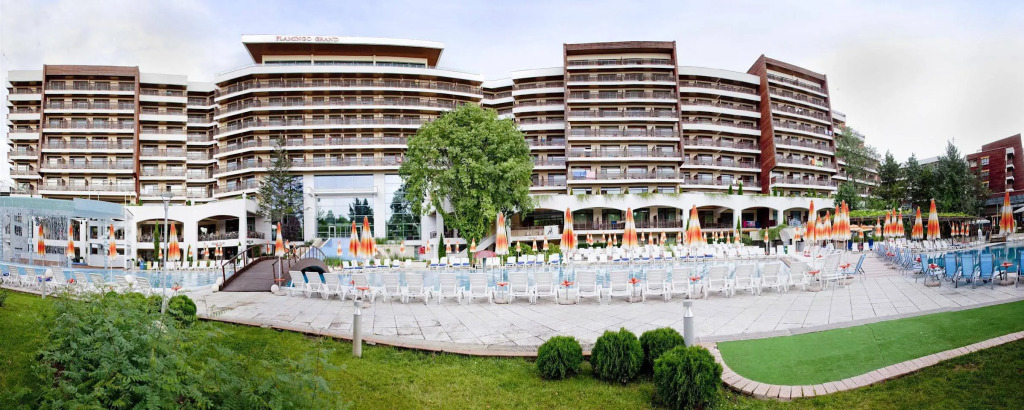 Flamingo Grand Hotel & Spa