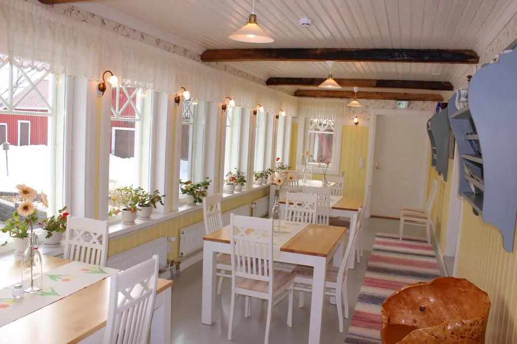 B&B Lomamokkila