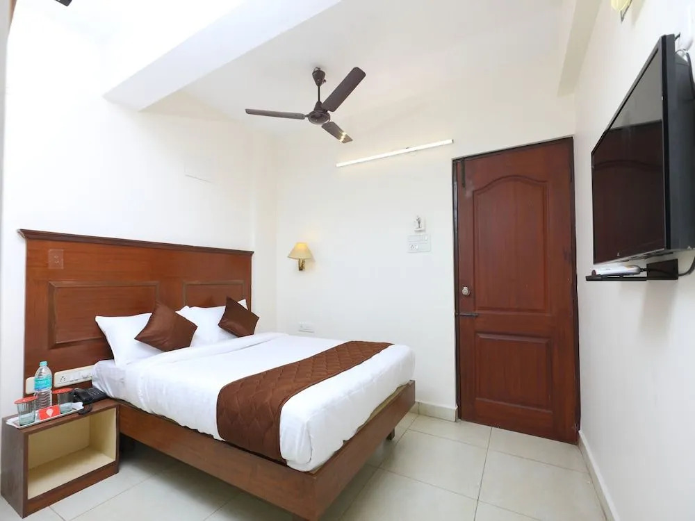 Oyo 13424 Hotel Anushka