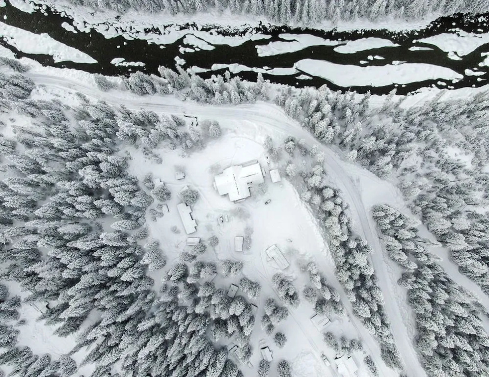 Lochsa Lodge