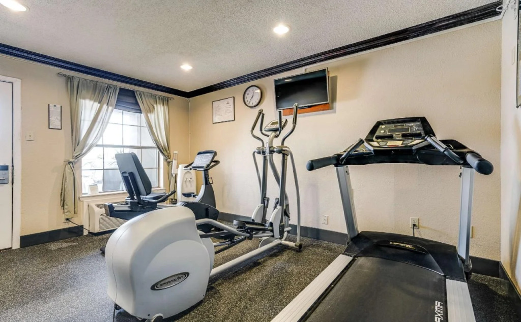 Quality Inn & Suites Dallas-Cityplace