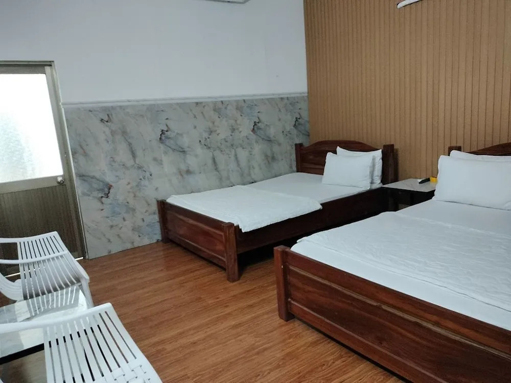 Hai Quynh Hotel