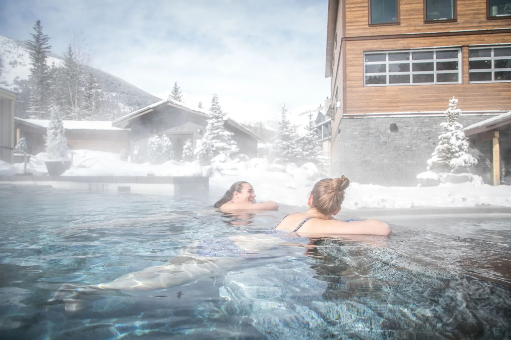 Crosswaters Resort at Kananaskis
