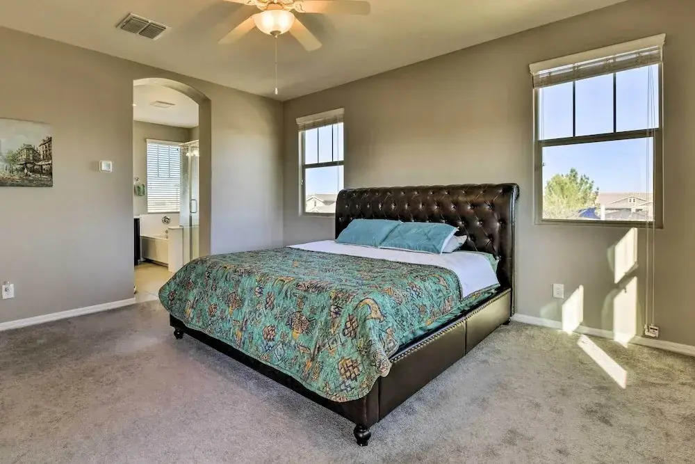 Balcony and Community Perks Spacious Gilbert Escape
