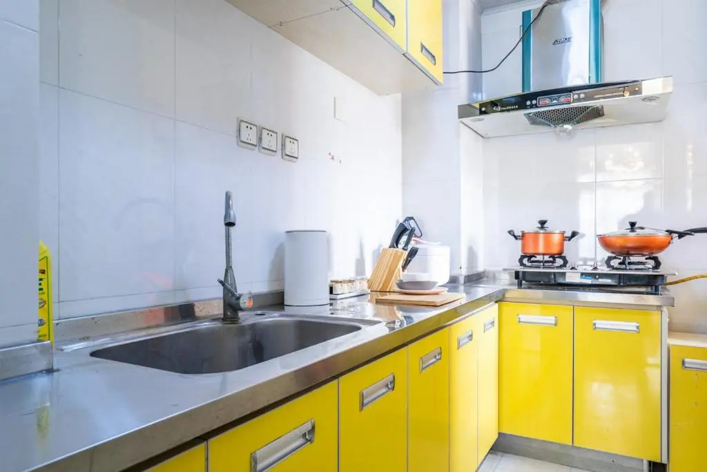 Zhengzhou Jinshui · North 3rd Ring Huayuan Road·Locals Apartment · 00174560