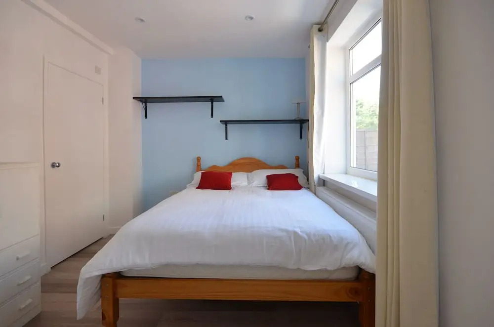 Victoria Apartment