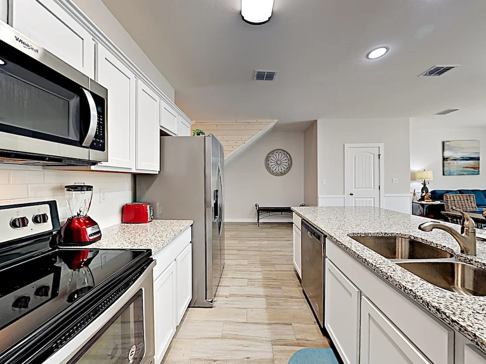 Beachside Bungalo 3 Bedroom Townhouse