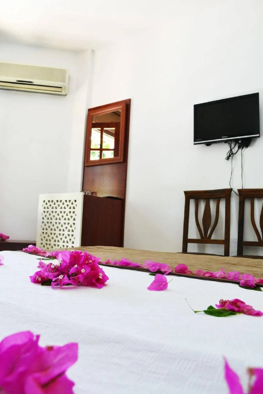 Oskay Hotel