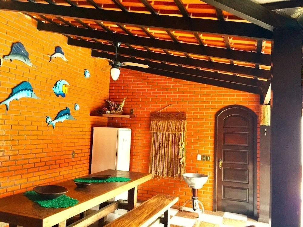 Casa com Piscina em Penha/SC - Beto Carrero