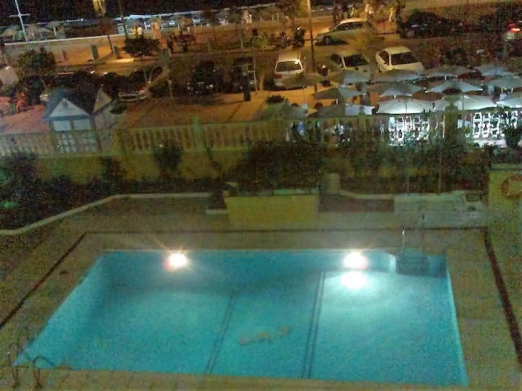 PERLA 2 Paseo Marítimo